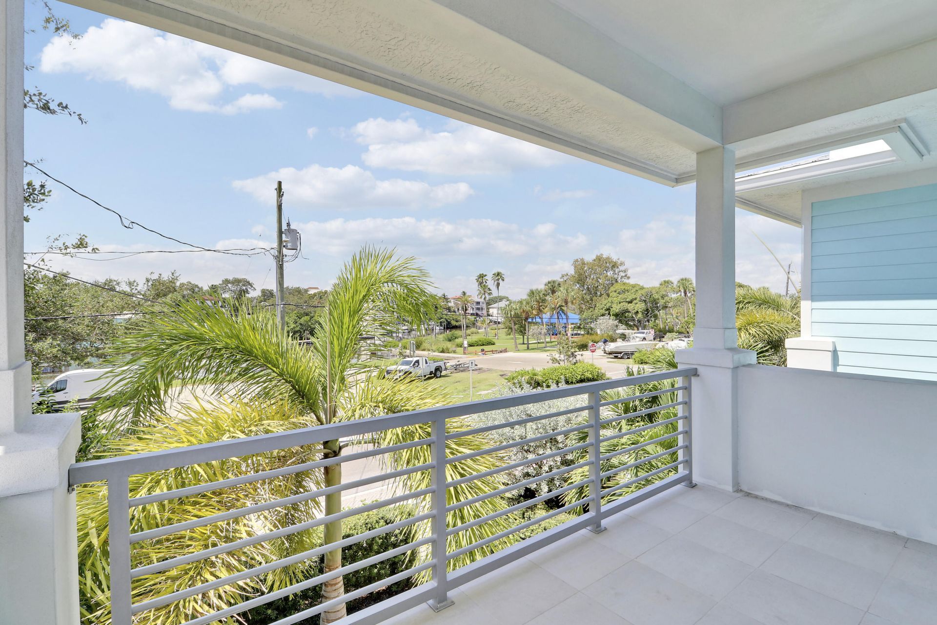 513 SW Ocean Boulevard, Stuart, FL 34994 Photo