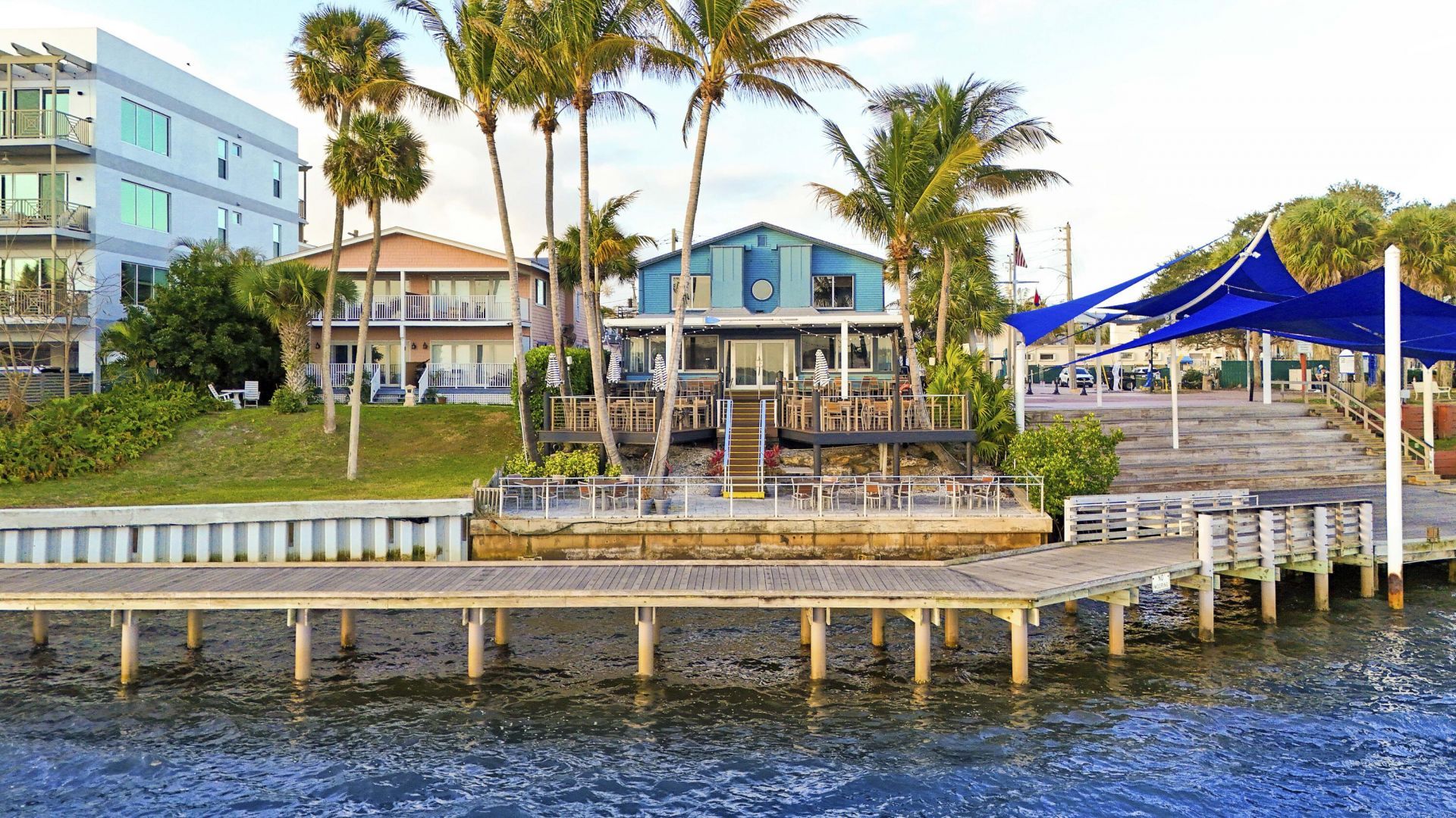 513 SW Ocean Boulevard, Stuart, FL 34994 Photo