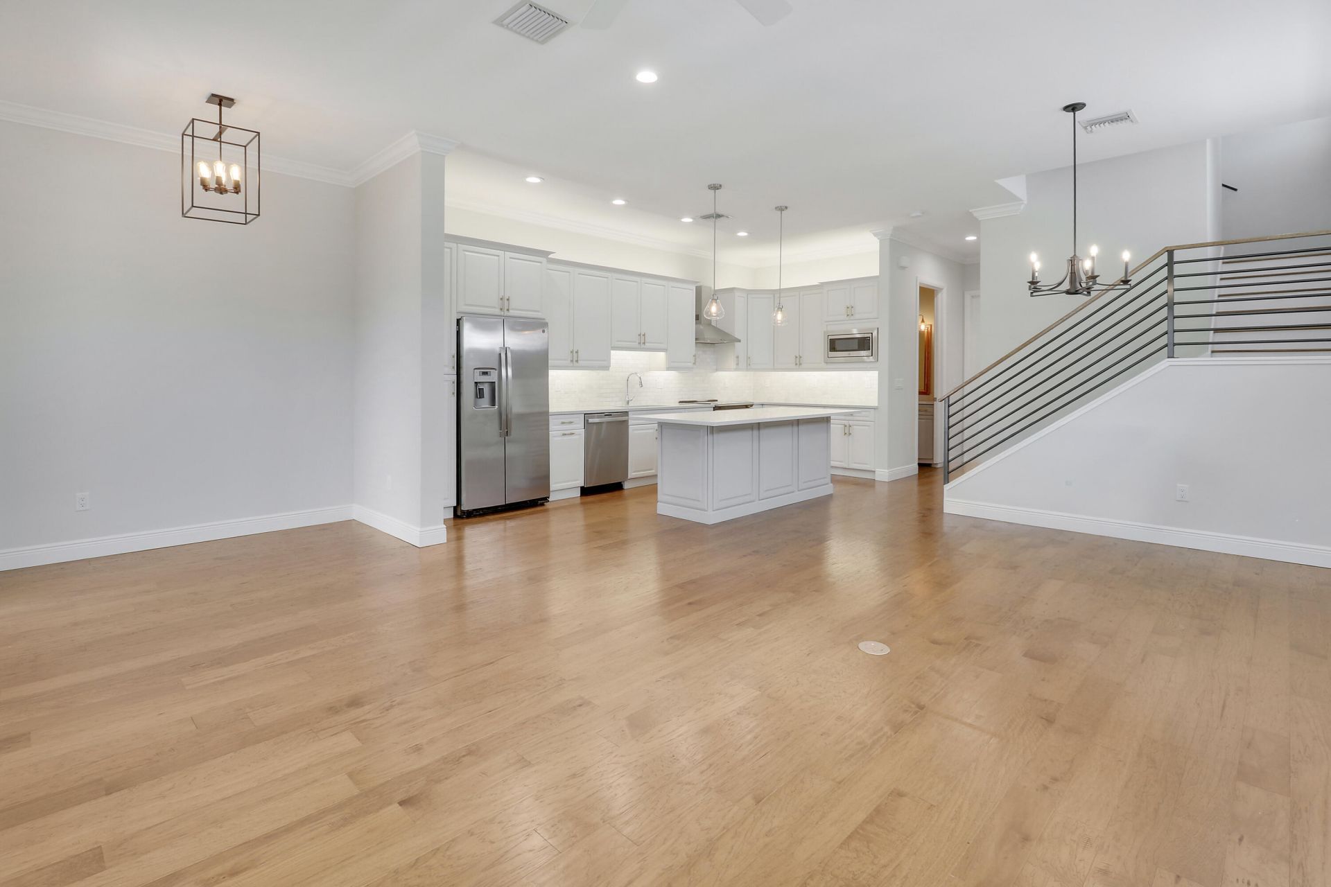 513 SW Ocean Boulevard, Stuart, FL 34994 Photo