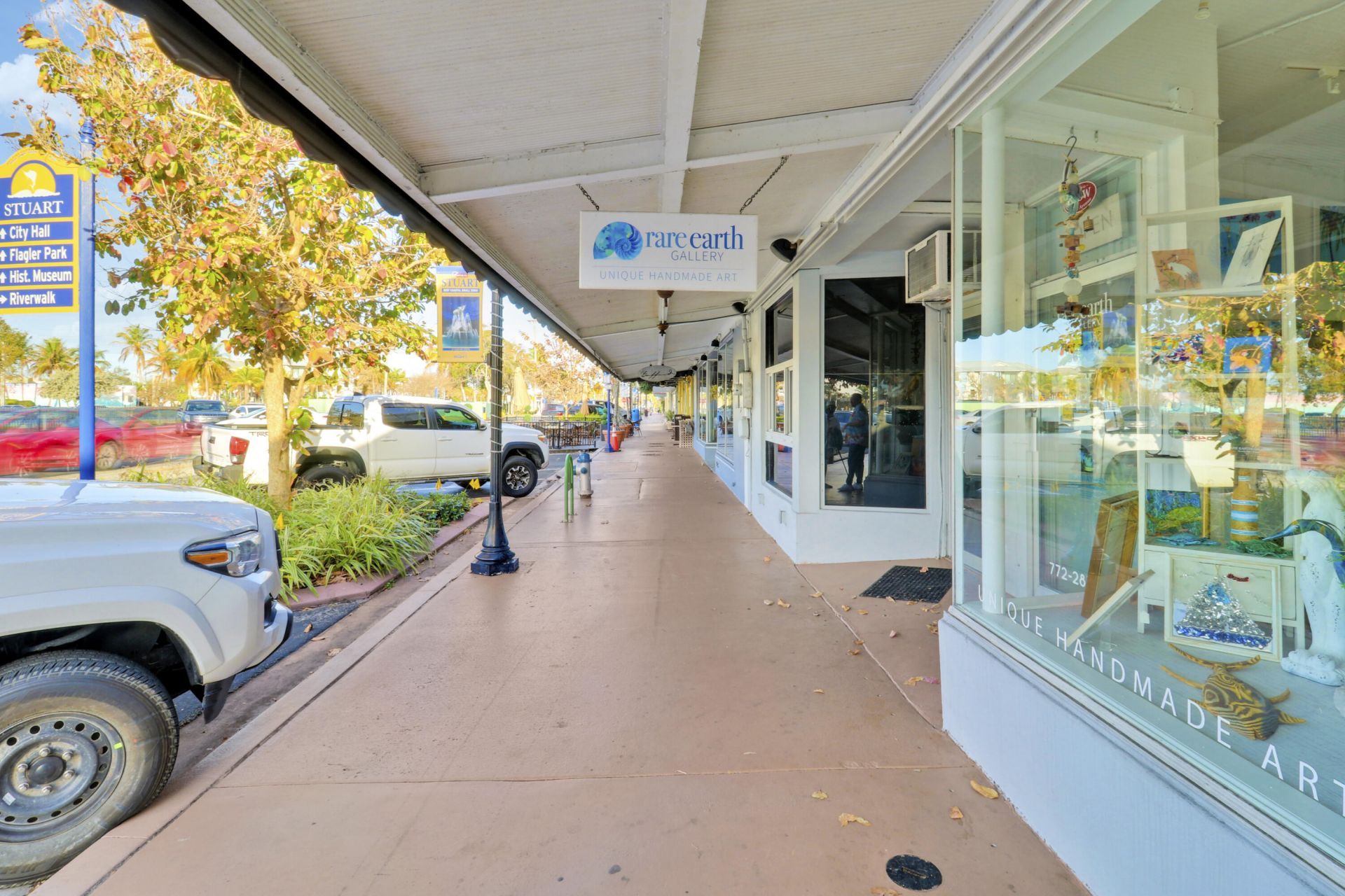 513 SW Ocean Boulevard, Stuart, FL 34994 Photo