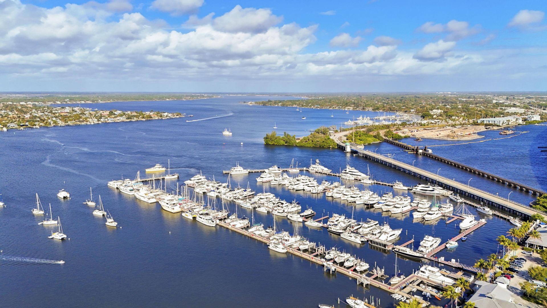 513 SW Ocean Boulevard, Stuart, FL 34994 Photo