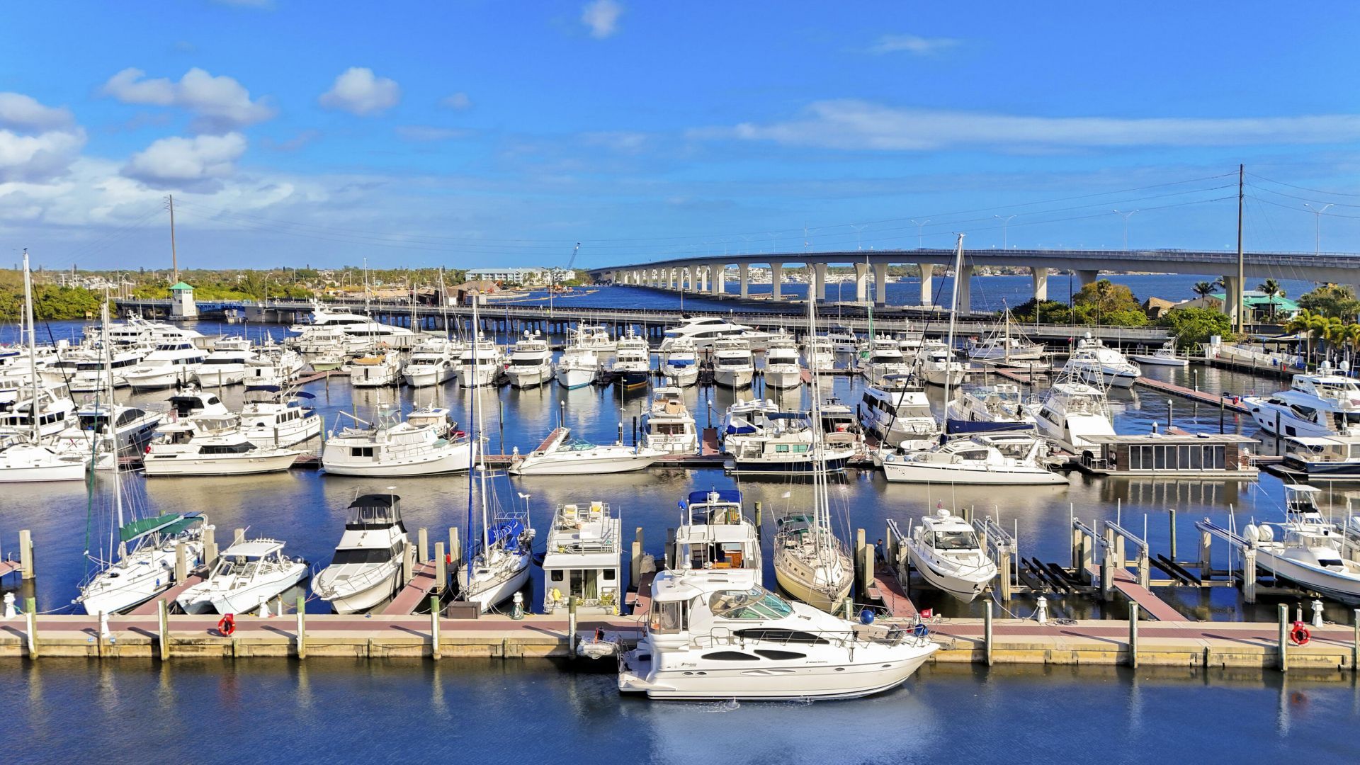 513 SW Ocean Boulevard, Stuart, FL 34994 Photo