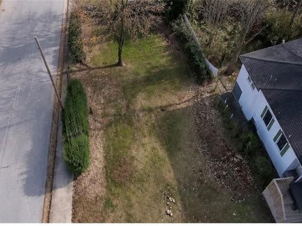 942 Dewey Street SW, Atlanta, GA 30310