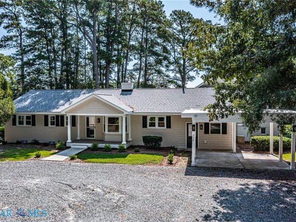 328 Bowline Road , White Stone, VA 22578
