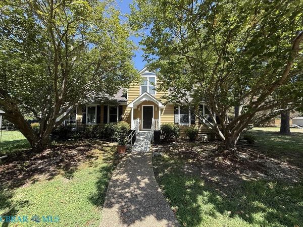 316 Sunset Drive , Weems, VA 22576