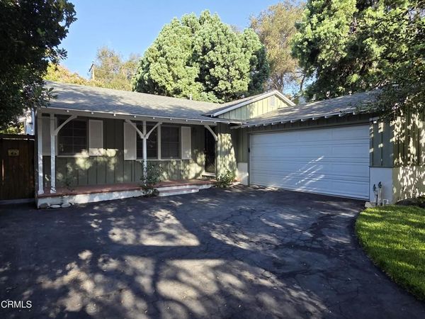 4861 Del Monte Road, La Canada Flintridge, CA 91011