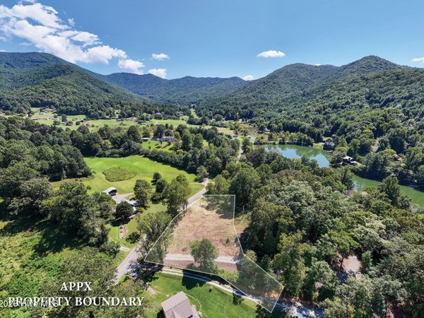 Lot 8 East Buffalo Circle , Robbinsville, NC 28771