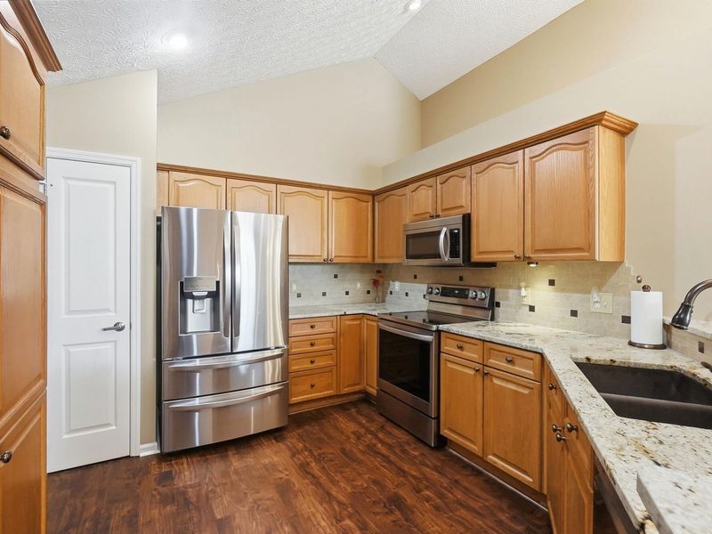 1283 Cascade Drive, Unit 14, Grove City, OH 43123 Photo 19