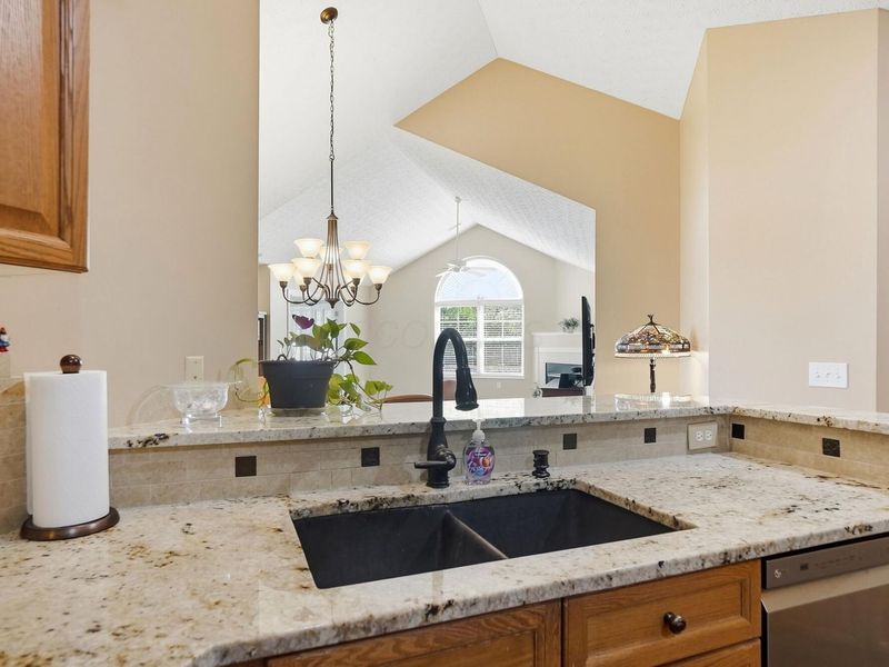 1283 Cascade Drive, Unit 14, Grove City, OH 43123 Photo 21