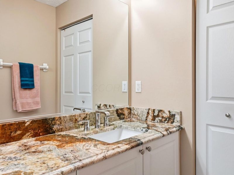 1283 Cascade Drive, Unit 14, Grove City, OH 43123 Photo 34
