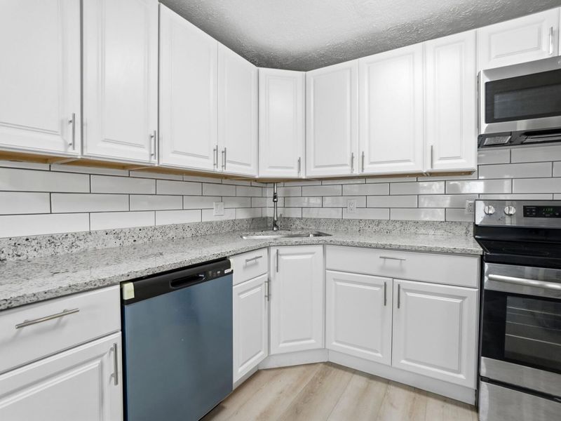 4438 Mount Alverno Road , Cincinnati, OH 45238 Photo 13