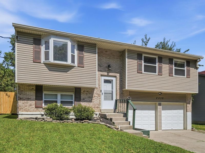4438 Mount Alverno Road , Cincinnati, OH 45238 Photo 3