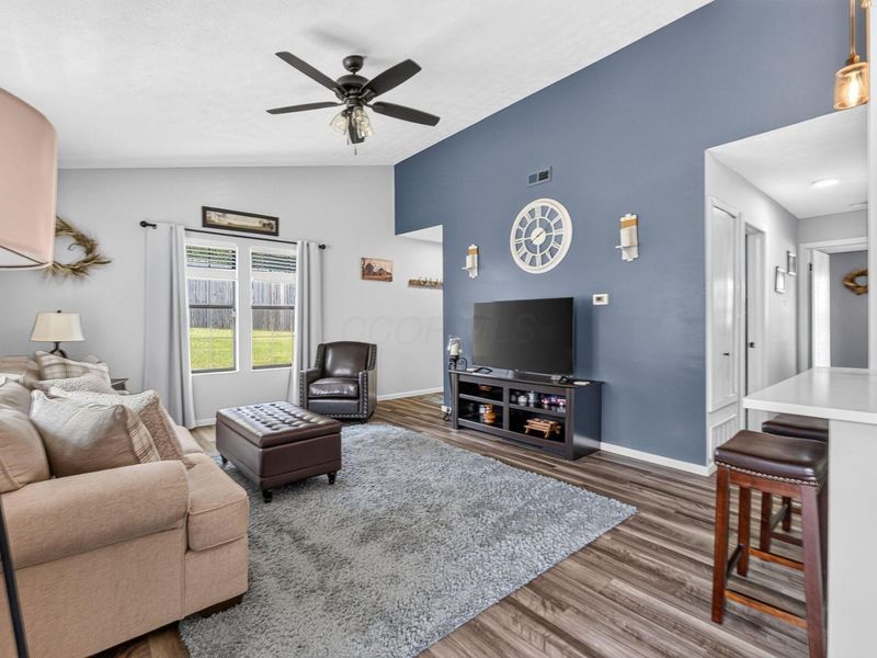 1079 Coventry Way, Unit D, Marysville, OH 43040 Photo 2