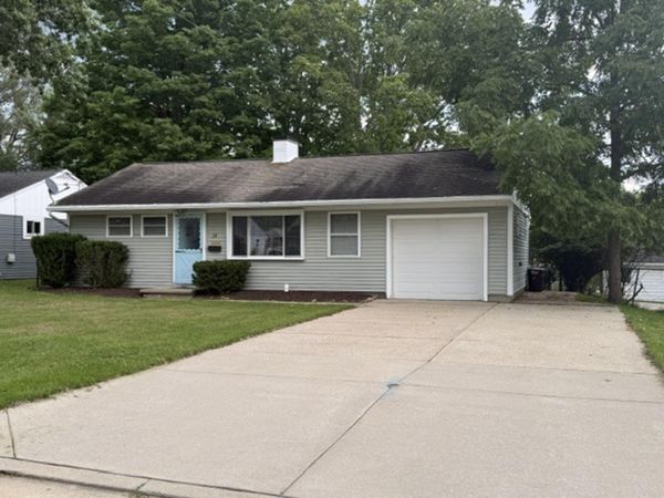 24 Gunnison Court, Medina, OH 44256