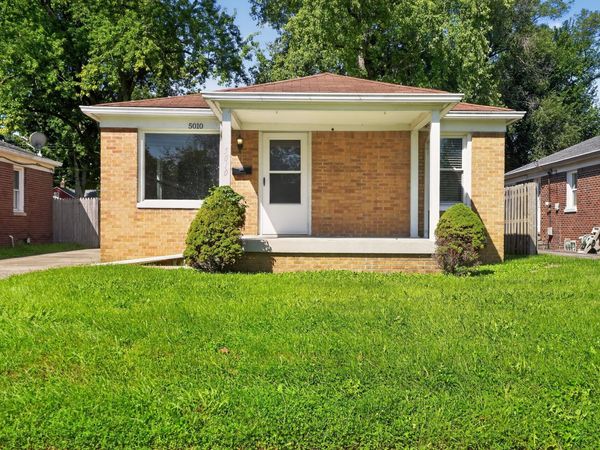 5010 Hillside Avenue , Indianapolis, IN 46205