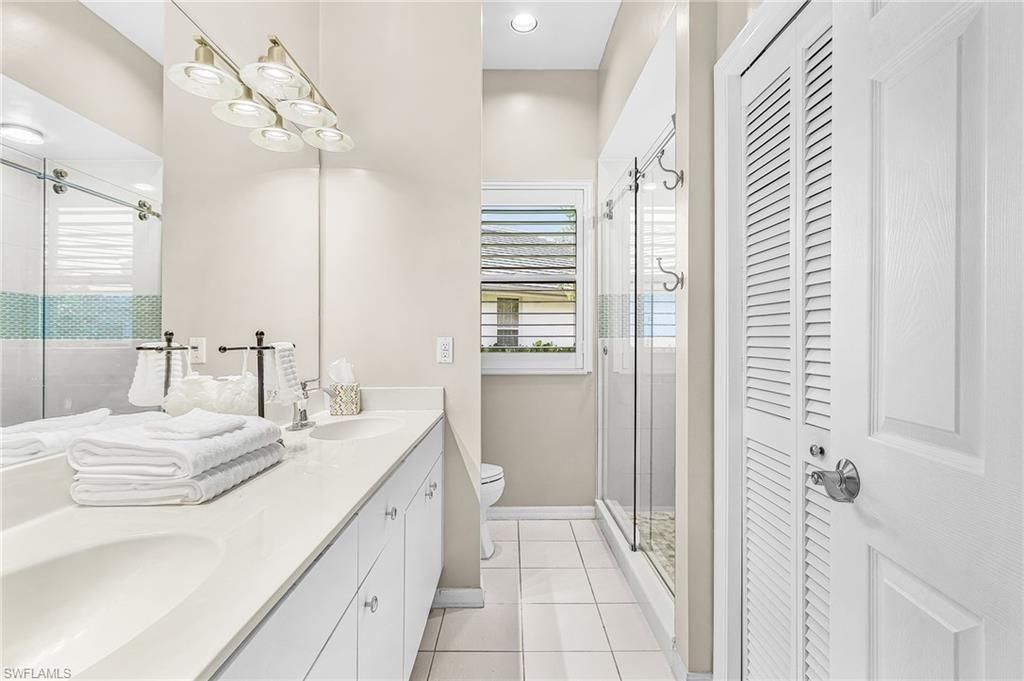 9860 Mainsail Ct, Fort Myers, FL 33919 Photo
