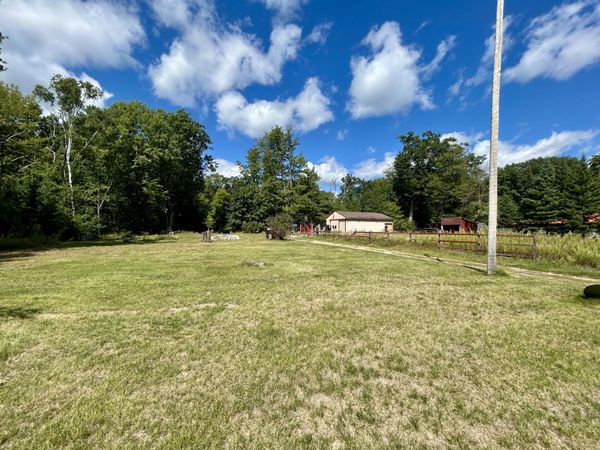 8836 Ora Lake Road, Hale, MI 48739