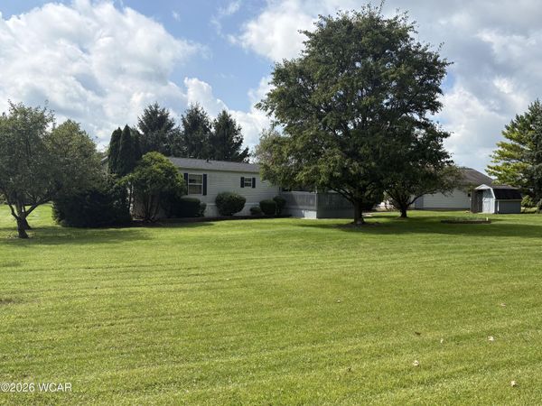 23412 U.S. 33, Wapakoneta, OH 45895