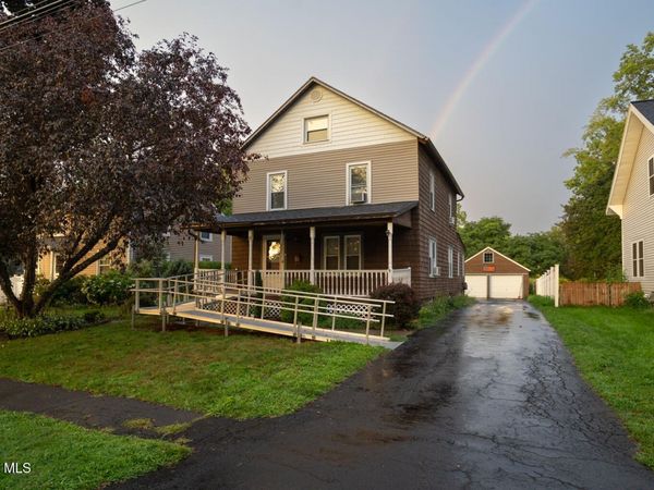 8 Lincoln Avenue, Delmar, NY 12054