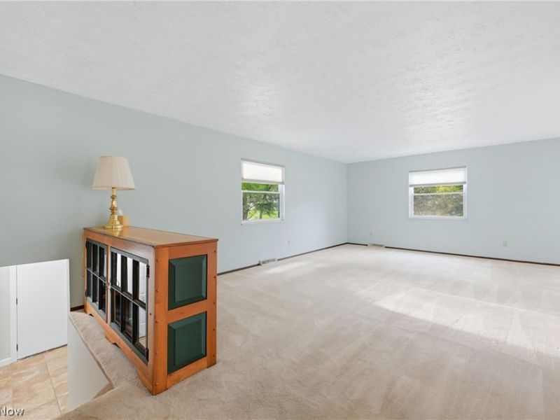 1159 Timbercrest, Youngstown, OH 44505 Photo 10
