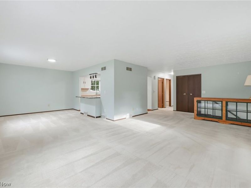 1159 Timbercrest, Youngstown, OH 44505 Photo 11