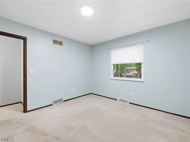 1159 Timbercrest, Youngstown, OH 44505 Photo 16
