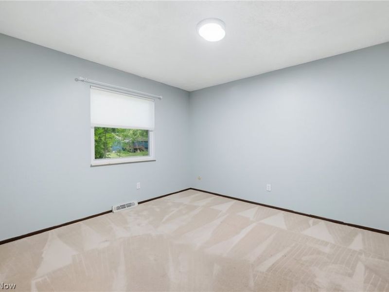 1159 Timbercrest, Youngstown, OH 44505 Photo 17