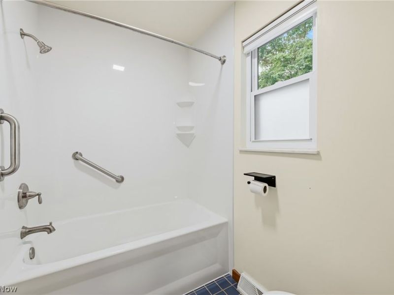 1159 Timbercrest, Youngstown, OH 44505 Photo 28