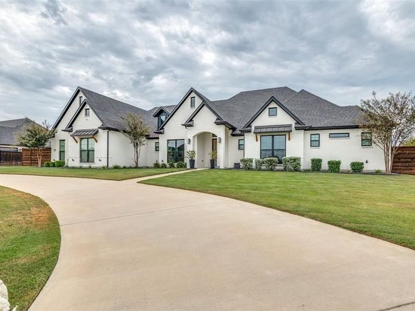 5850 Harper Drive, Midlothian, TX 76065