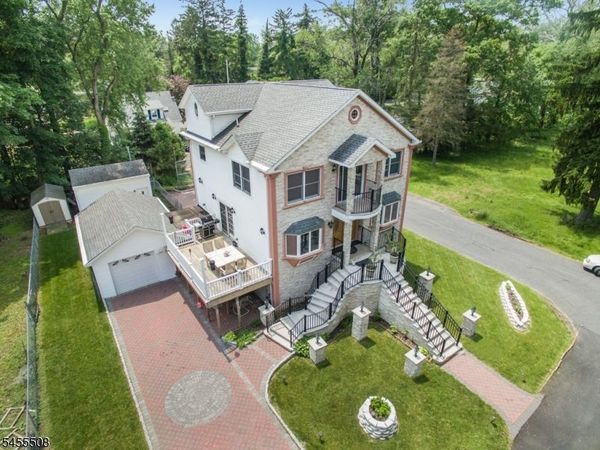 2 Waterway Rd, Wayne, NJ 07470
