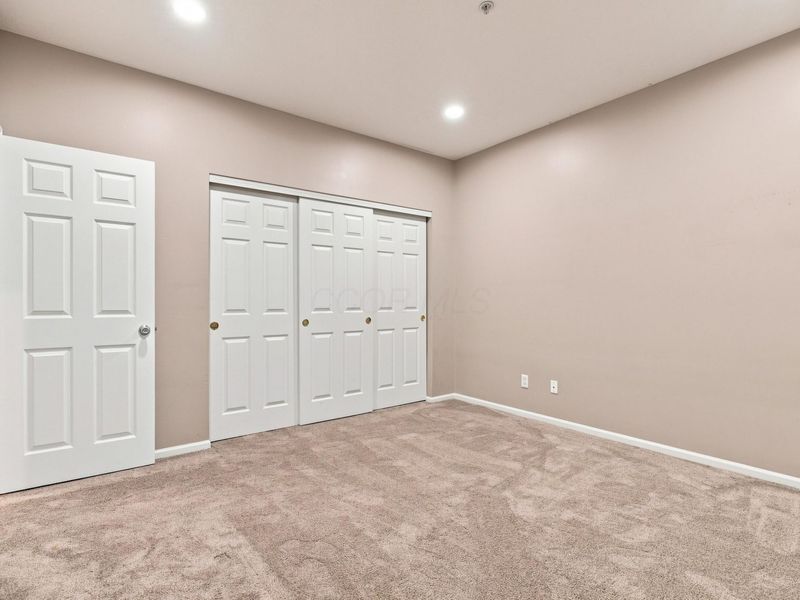 6045 Craughwell Lane , Dublin, OH 43017 Photo 14