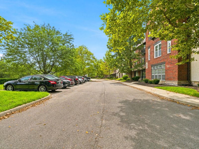 6045 Craughwell Lane , Dublin, OH 43017 Photo 3