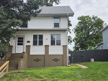 2725 S 20 Street, Omaha, NE 68108