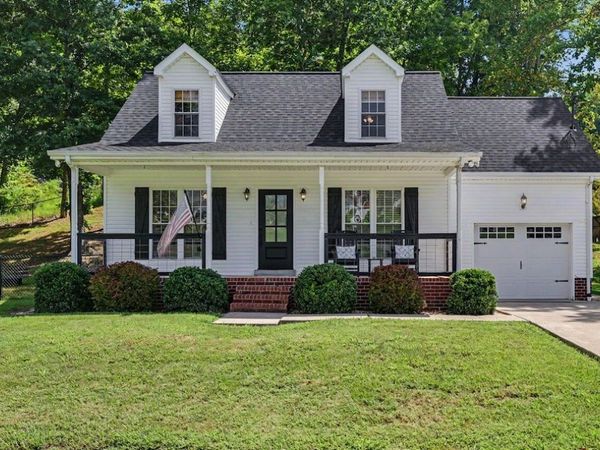 1003 Creek Bottom Rd , White Bluff, TN 37187