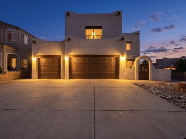 8401 Magenta Road NW, Albuquerque, NM 87120