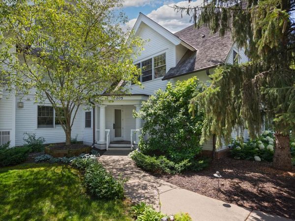 205 Mill Street , Unit S204, Excelsior, MN 55331