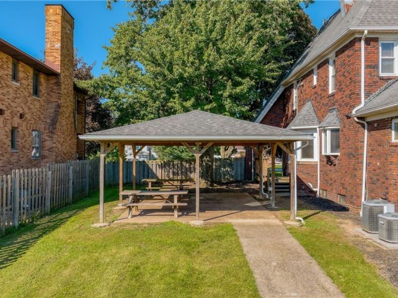 211 E Schaaf Road, Cuyahoga Heights, OH 44131 Photo 35