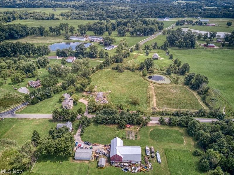 3746 Mcclintocksburg Road, Diamond, OH 44412 Photo 6