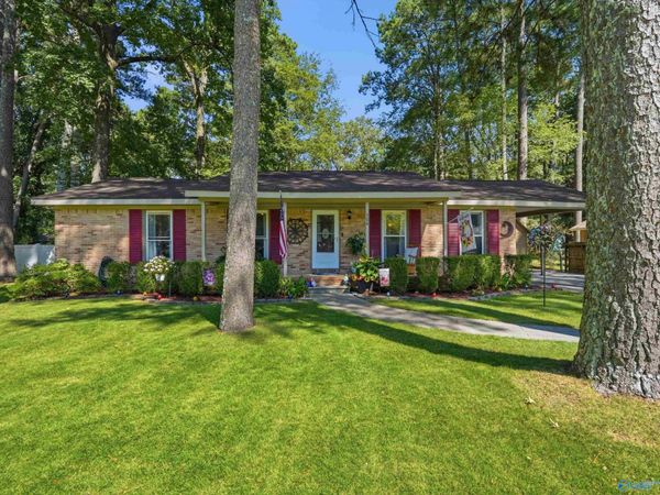 504 Hermitagewood Drive, Huntsville, AL 35806