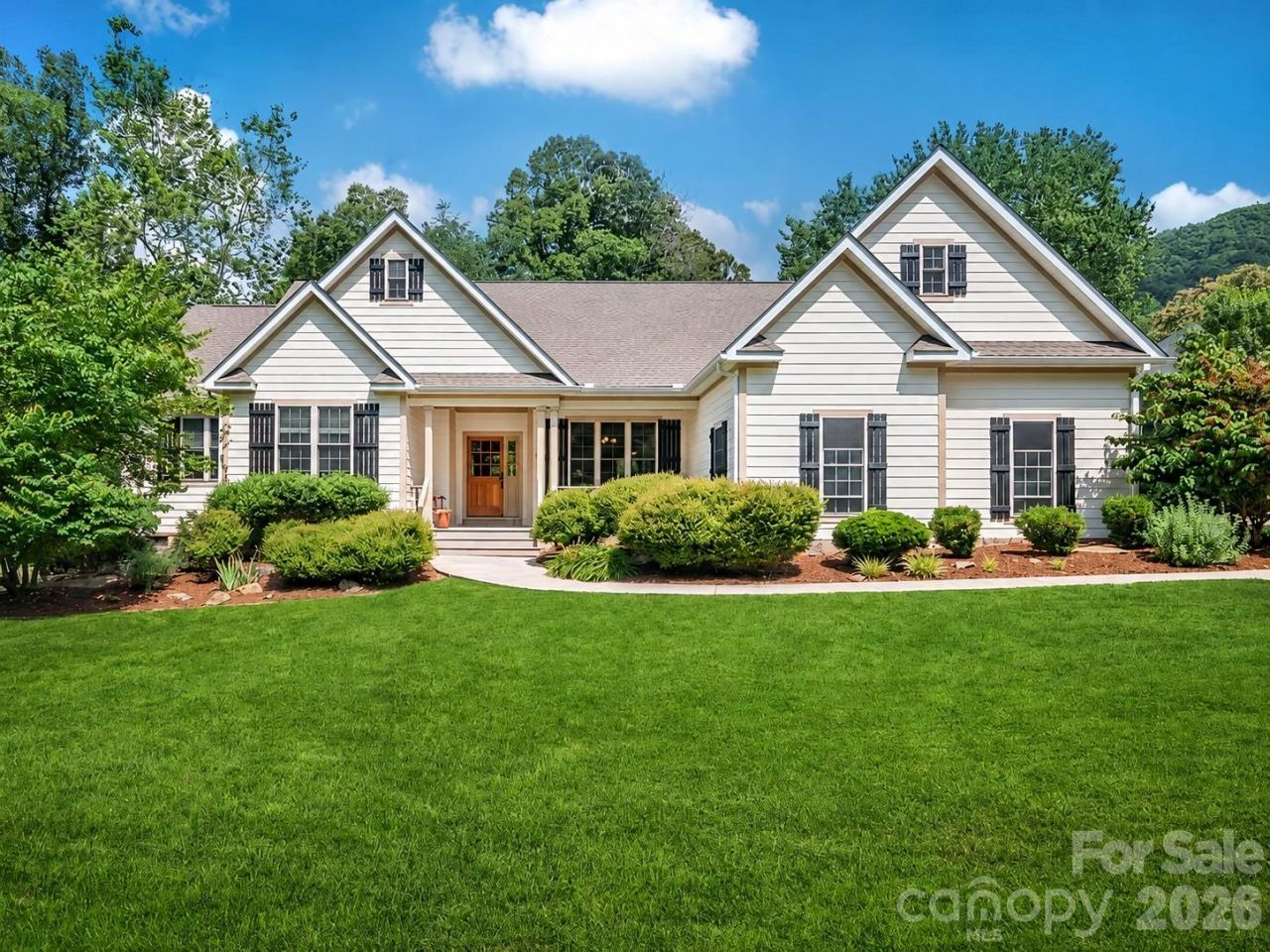 122 Twin Courts Drive, Weaverville, NC 28787 Main Photo