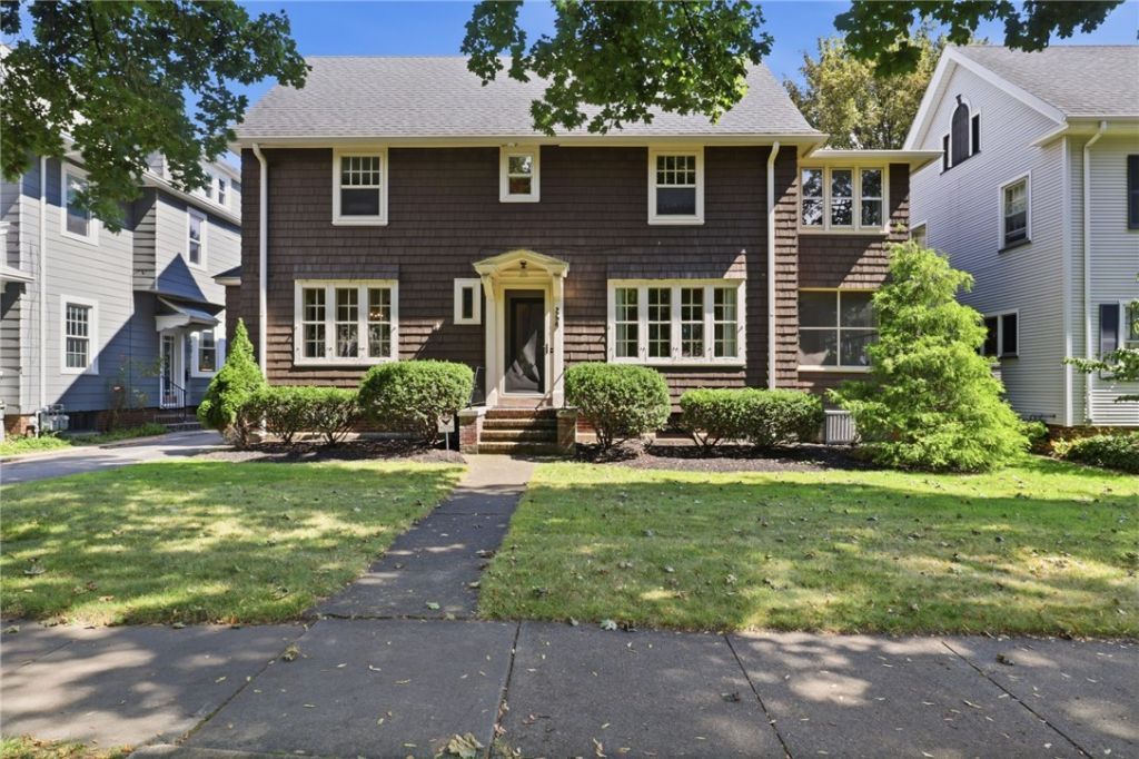 264 Berkeley Street, Rochester, NY 14607 Main Photo