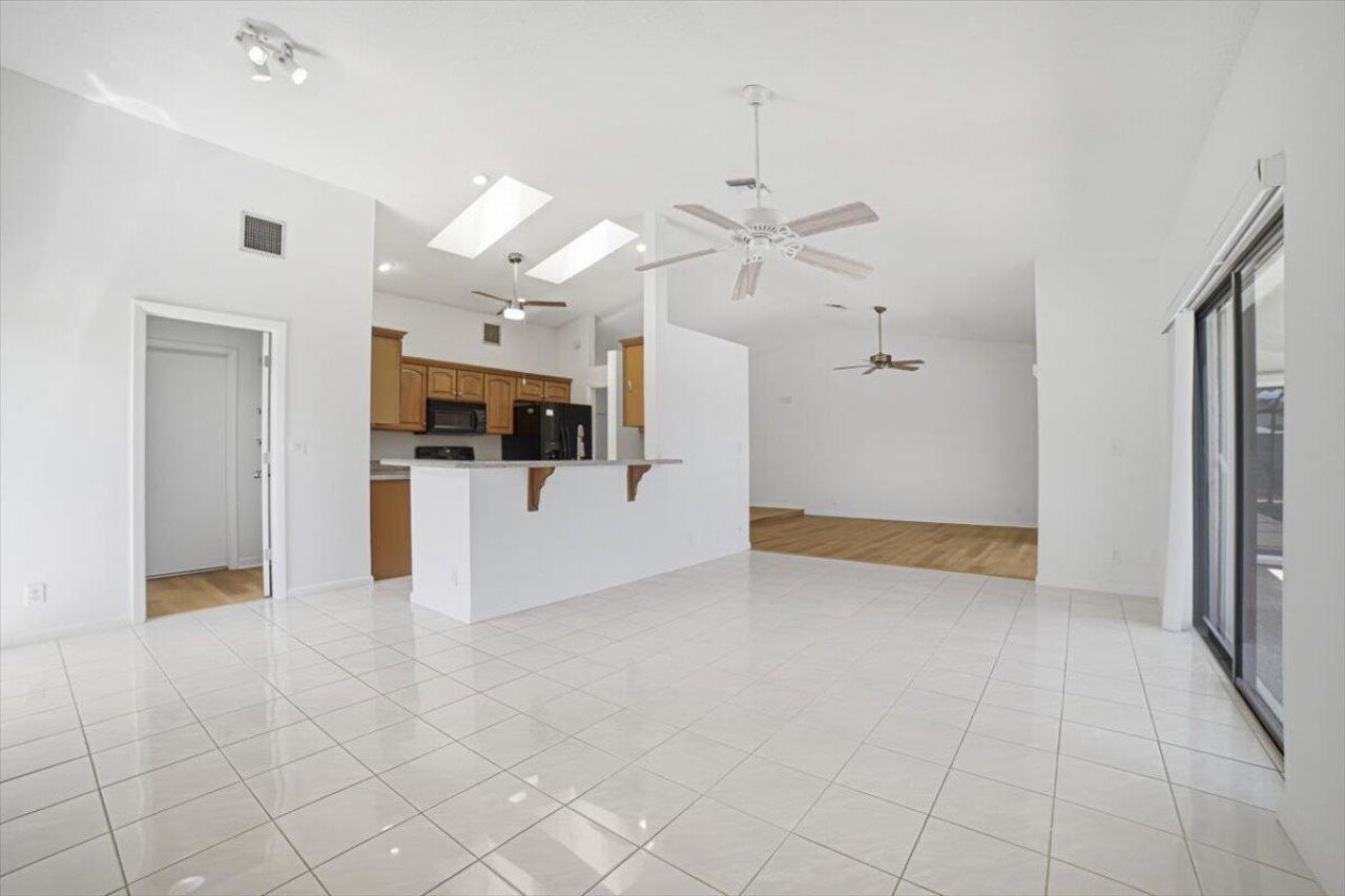 7000 NW 4th Avenue, Boca Raton, FL 33487 Photo