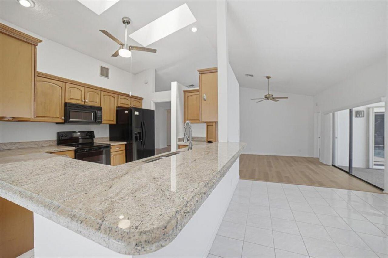 7000 NW 4th Avenue, Boca Raton, FL 33487 Photo