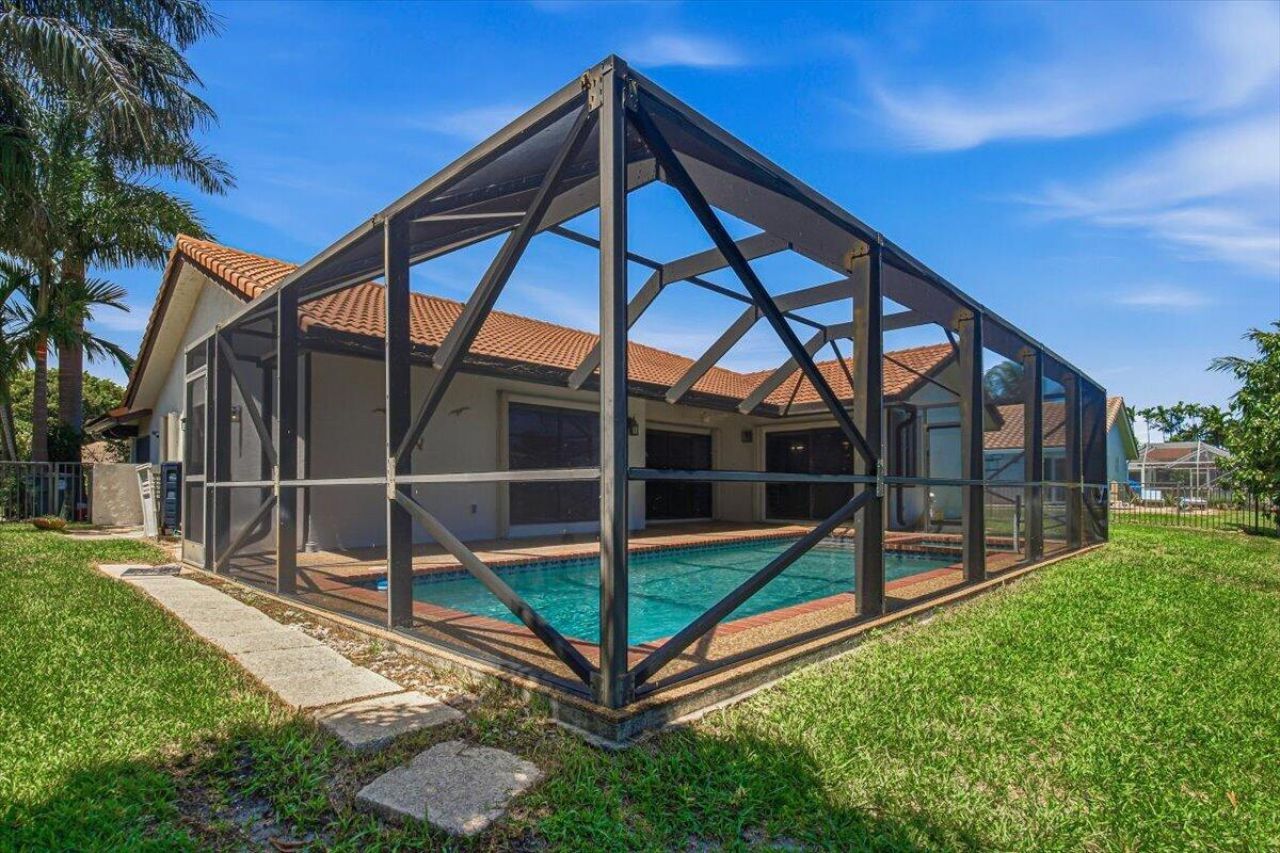 7000 NW 4th Avenue, Boca Raton, FL 33487 Photo