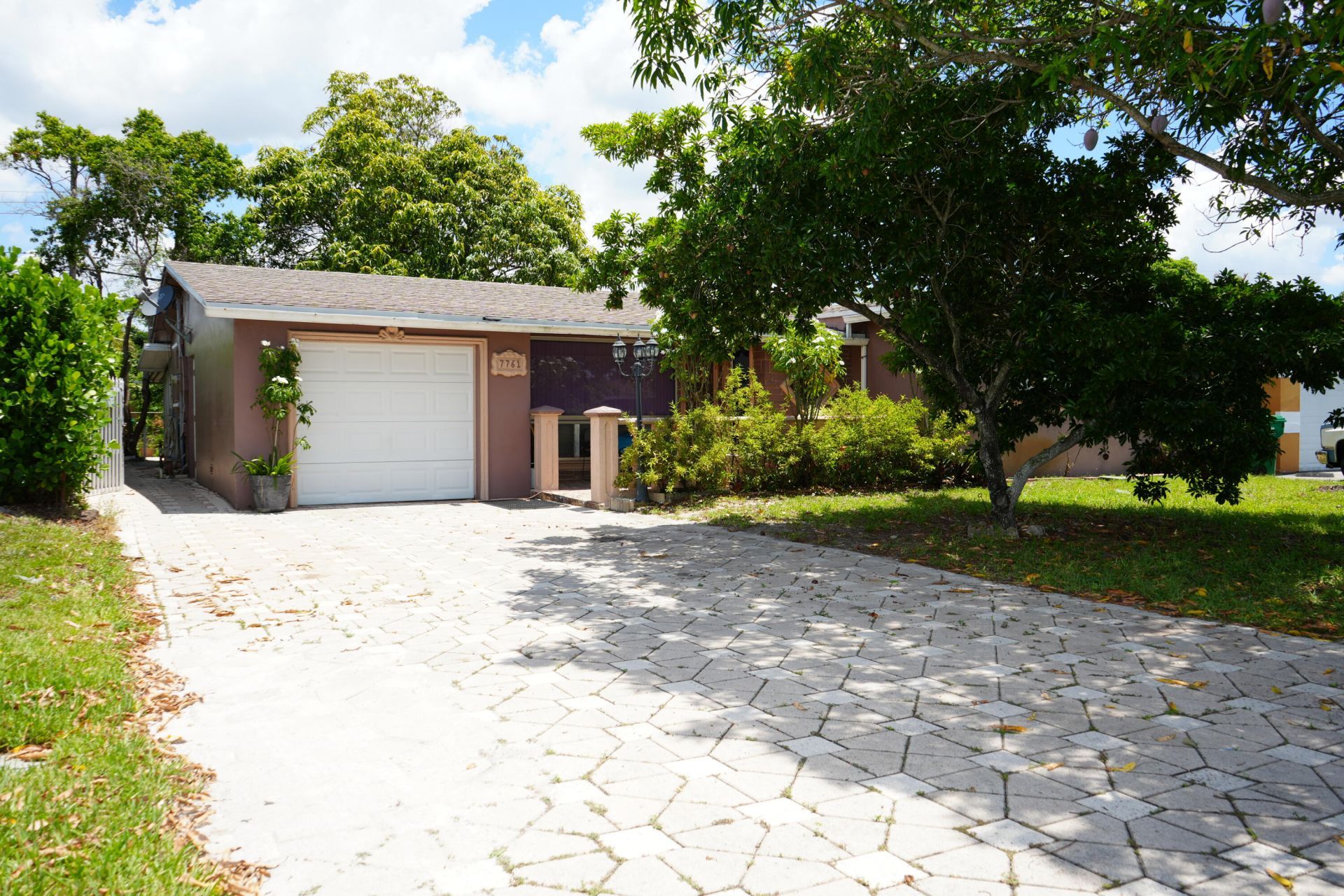 7761 Biltmore Boulevard, Miramar, FL 33023 Photo