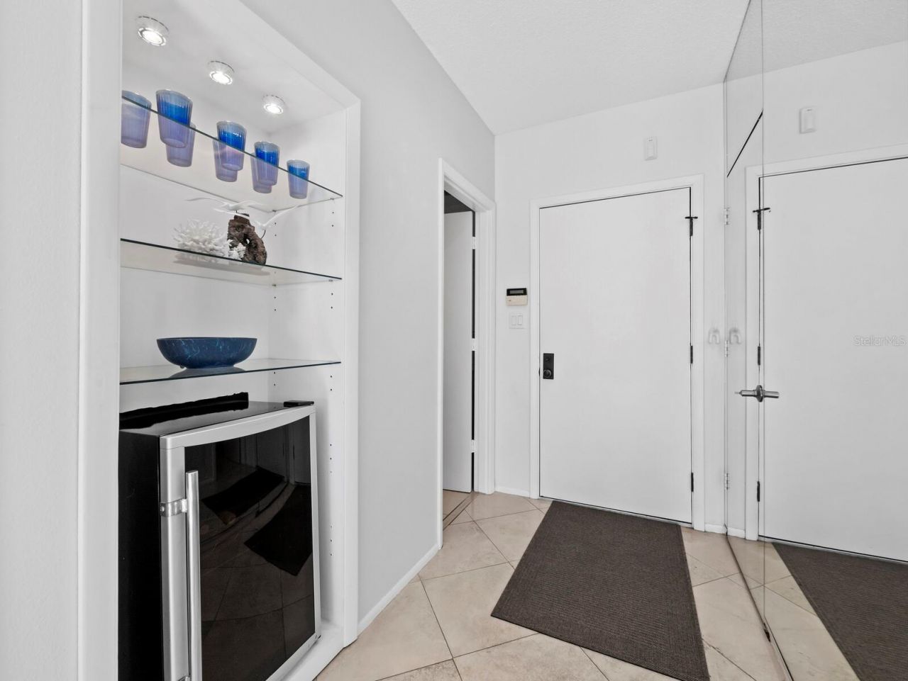 1906 Harbourside Drive , Unit 303, Longboat Key, FL 34228 Photo