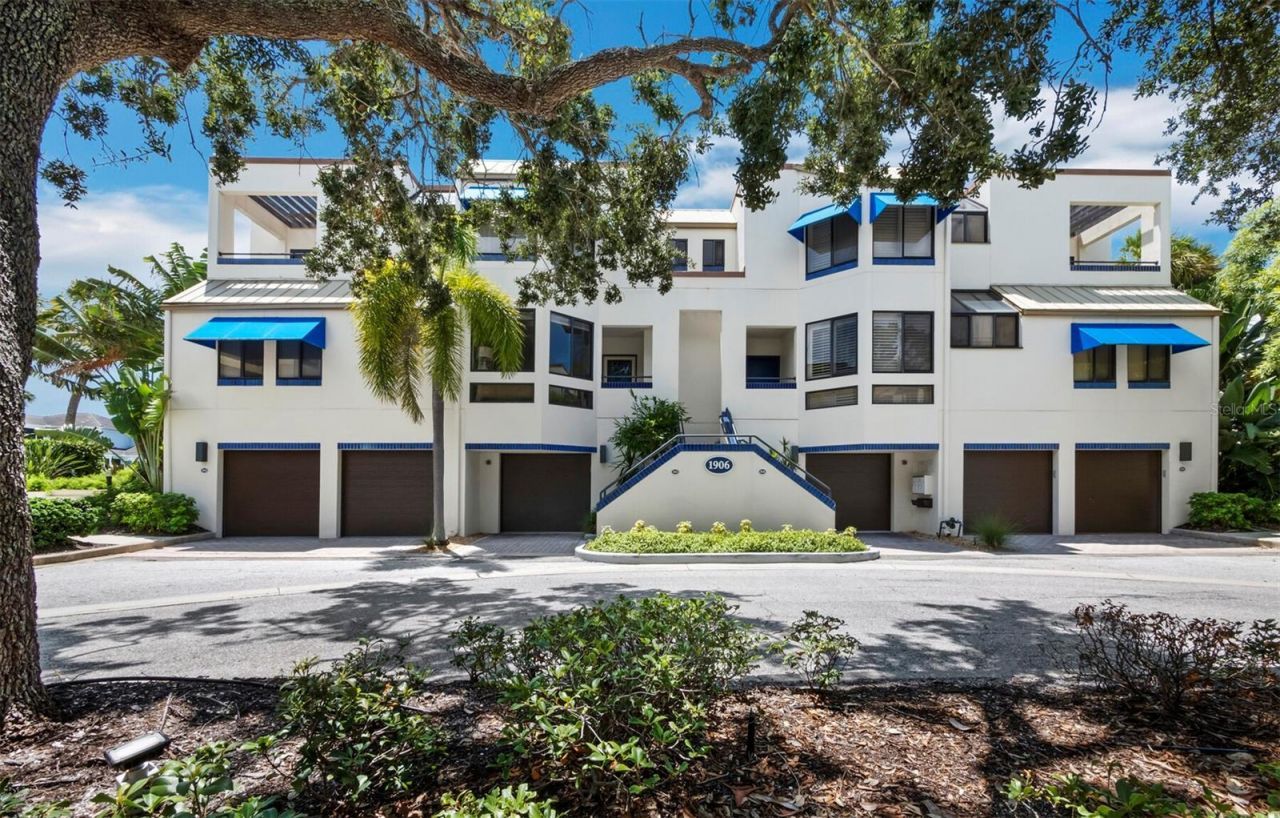 1906 Harbourside Drive, Unit 303, Longboat Key, FL 34228 Photo