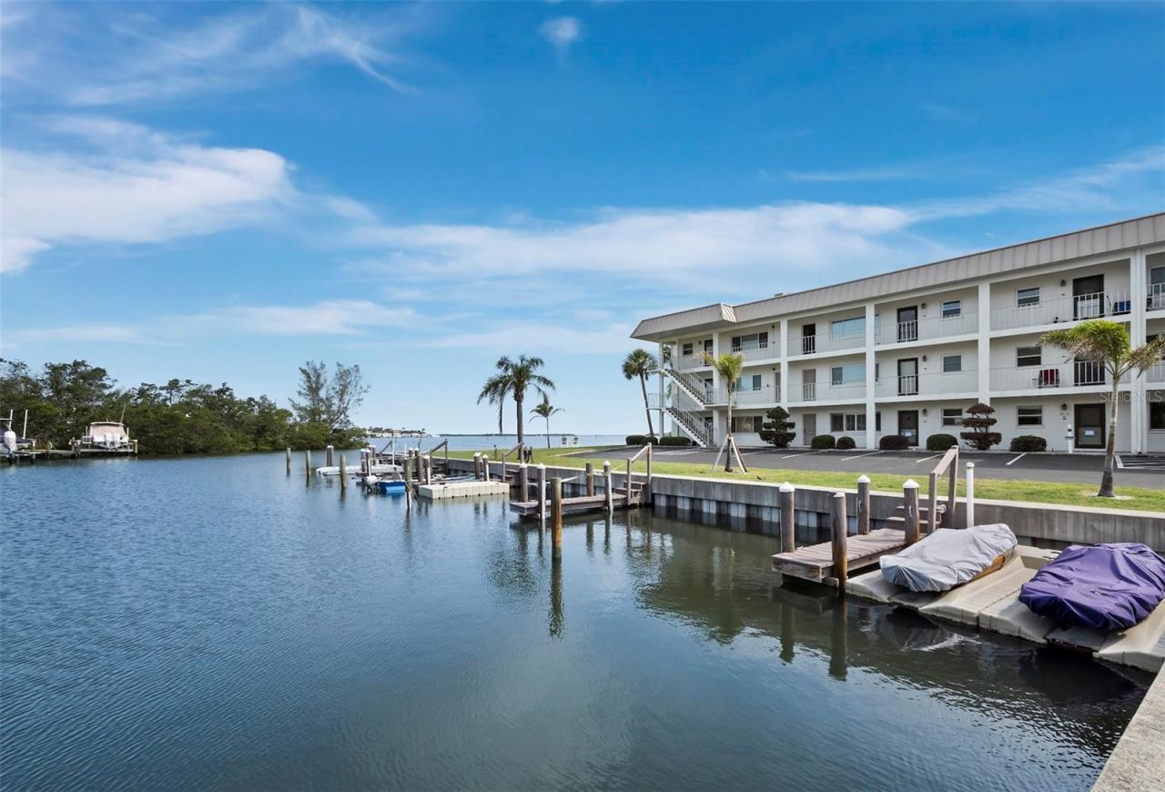 3320 Gulf Of Mexico Drive , Unit 206C, Longboat Key, FL 34228 Photo