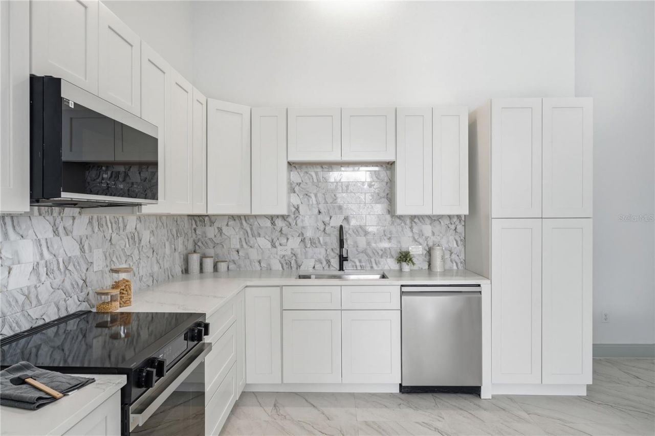 4873 NE 64 Avenue, Silver Springs, FL 34488 Photo