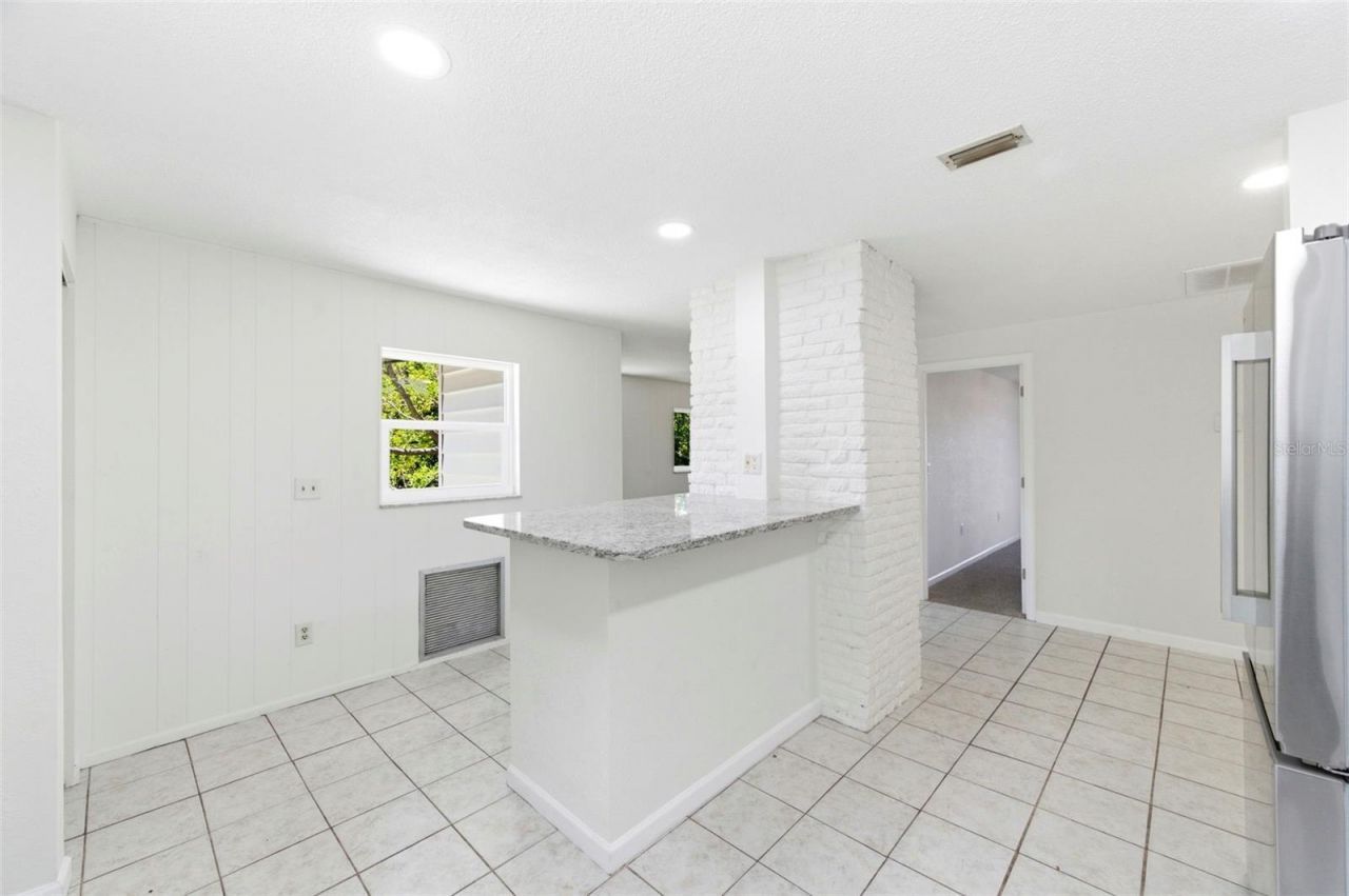 5136 68th Street N, Saint Petersburg, FL 33709 Photo